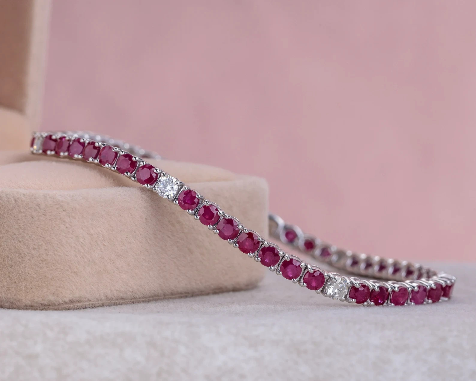 15 Ct Round Cut Natural Ruby Diamond Wedding Tennis Bracelet 14K White Gold 7″