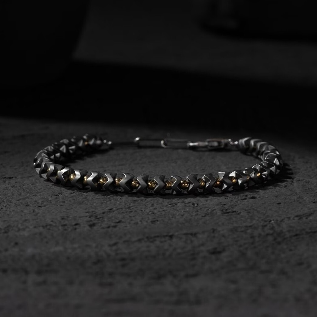 Natural Hematite Healing Protection Powerful Men’s Women Lucky Bracelet Gift