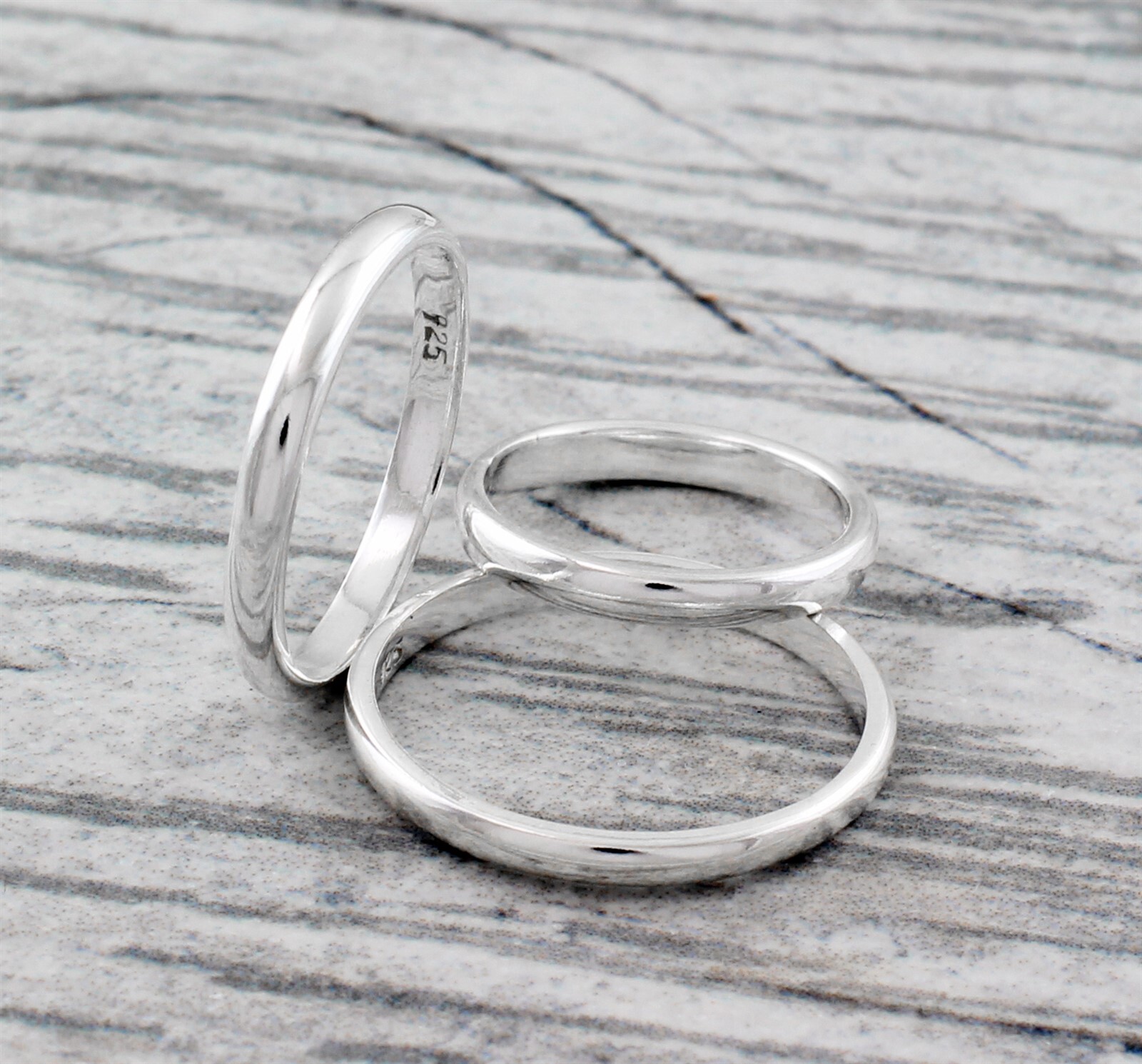925 Sterling Silver Thin Polished Plain Wedding Band Ring 2mm Size 1-13 Avail.