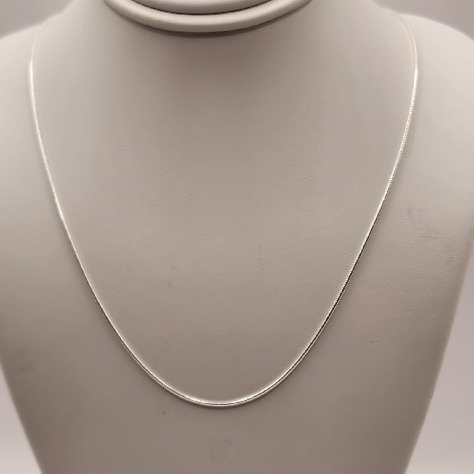 925 NEW Sterling Silver ITALIAN Snake Chain 16″ Length 1mm Width FREE…