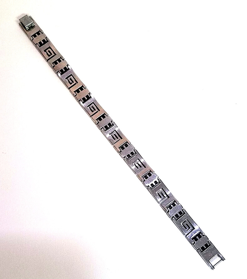 Chisel Stainless Steel Brushed and Black Rubber Inlay Greek Key 8.5″
