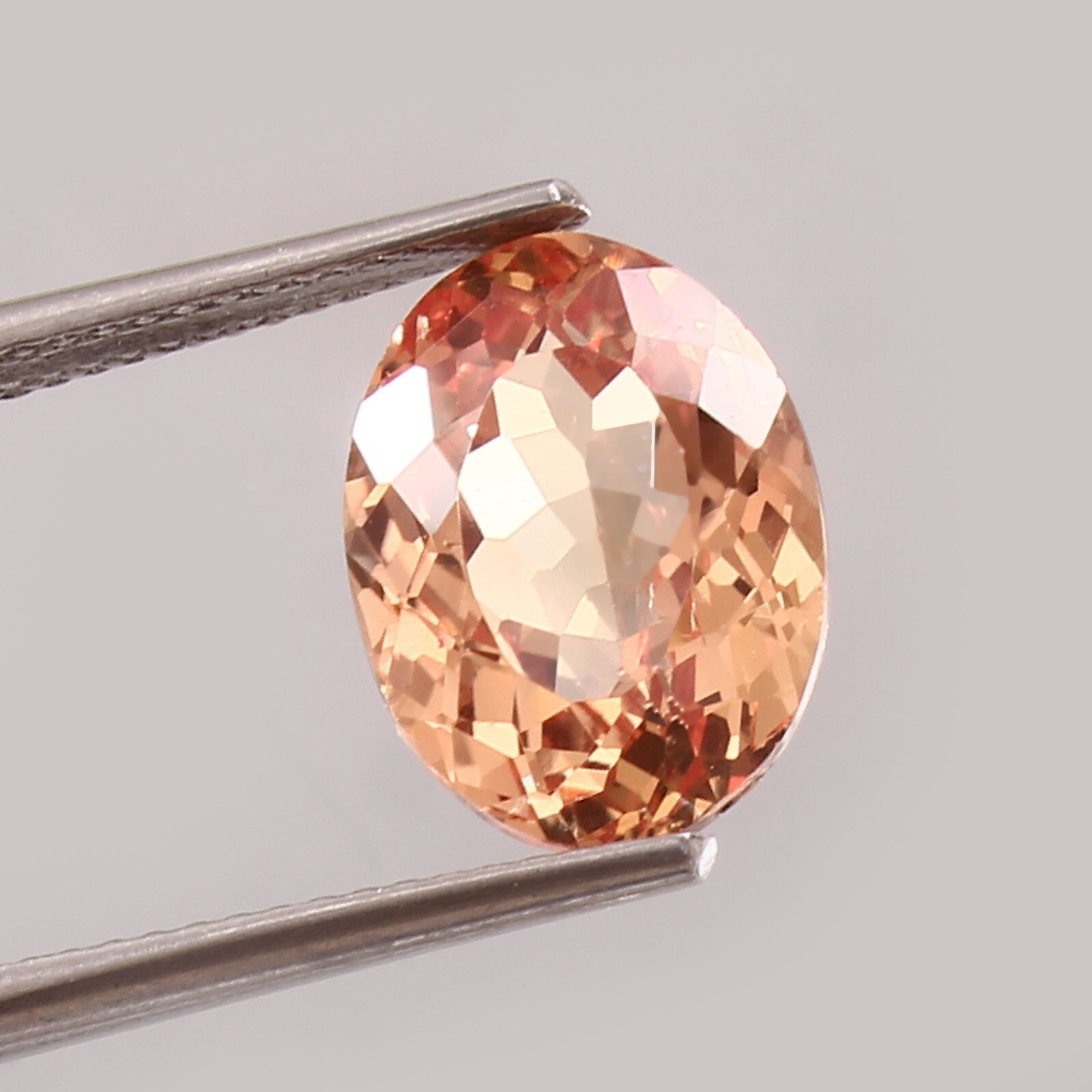 A Natural Flawless Ceylon Padparadscha Sapphire Oval Cut Loose Gemstone 12×10 MM