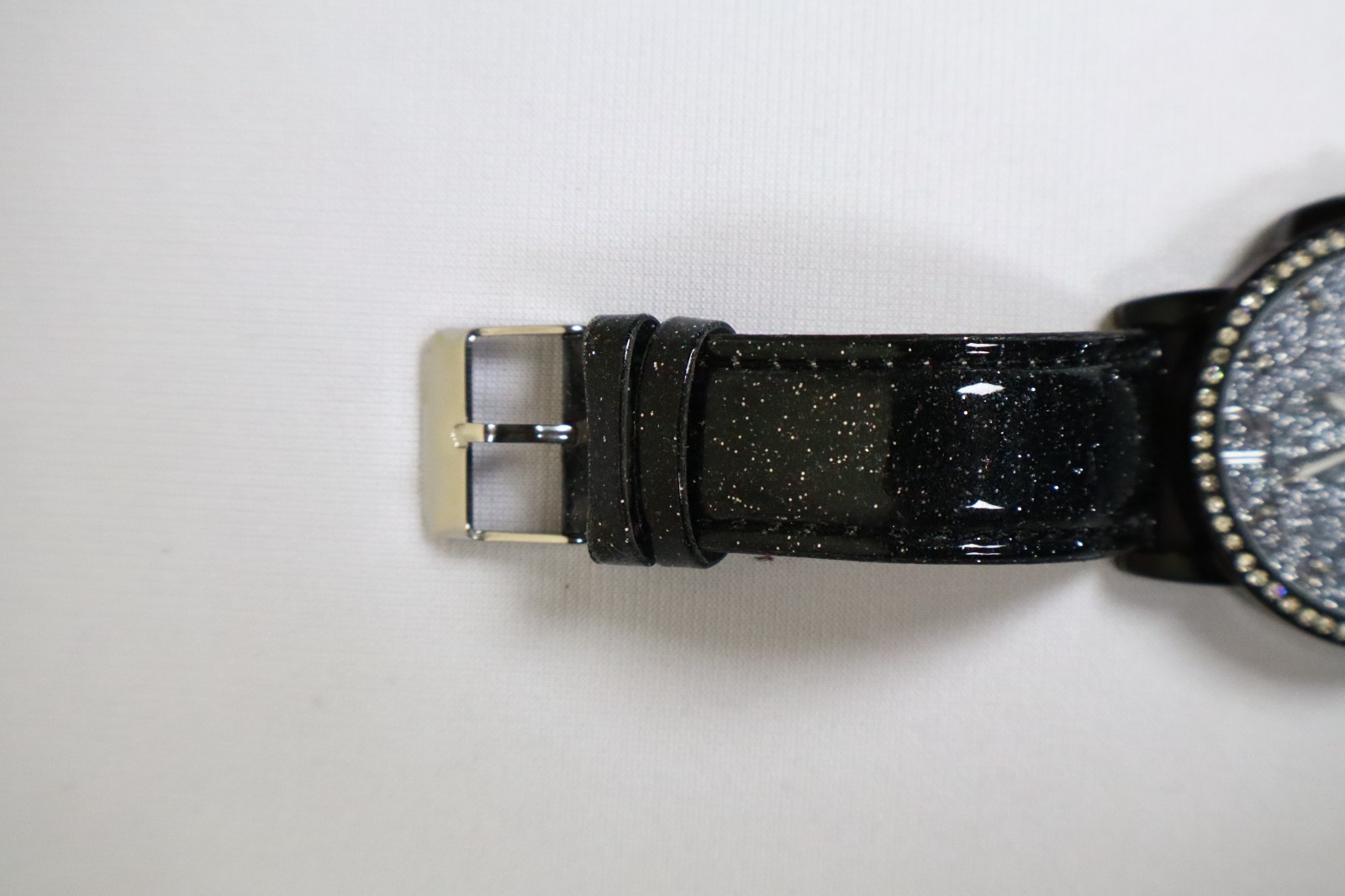 Accutime Watch K1467 NIB Very SPARKLY! ONE YEAR WARRANTY Needs New Battery
