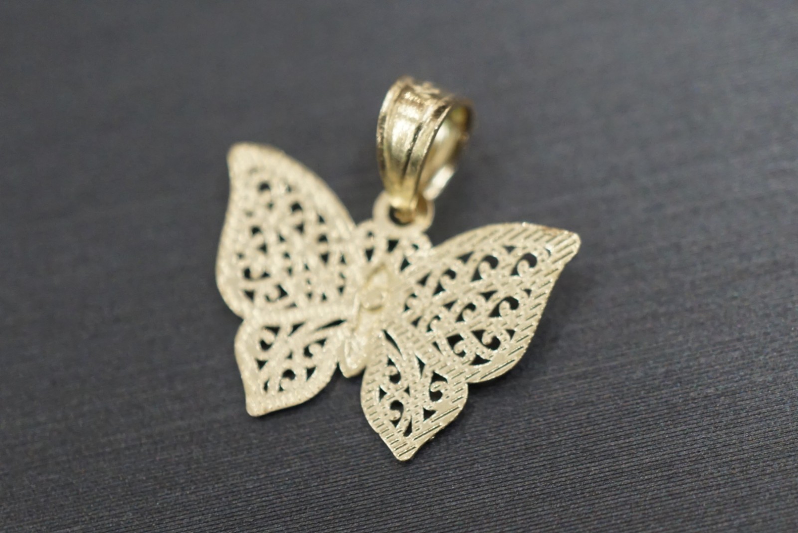 14K Solid Yellow Gold 0.5″ Two Tone Diamond-Cut Butterfly Pendant!! (#0405734)