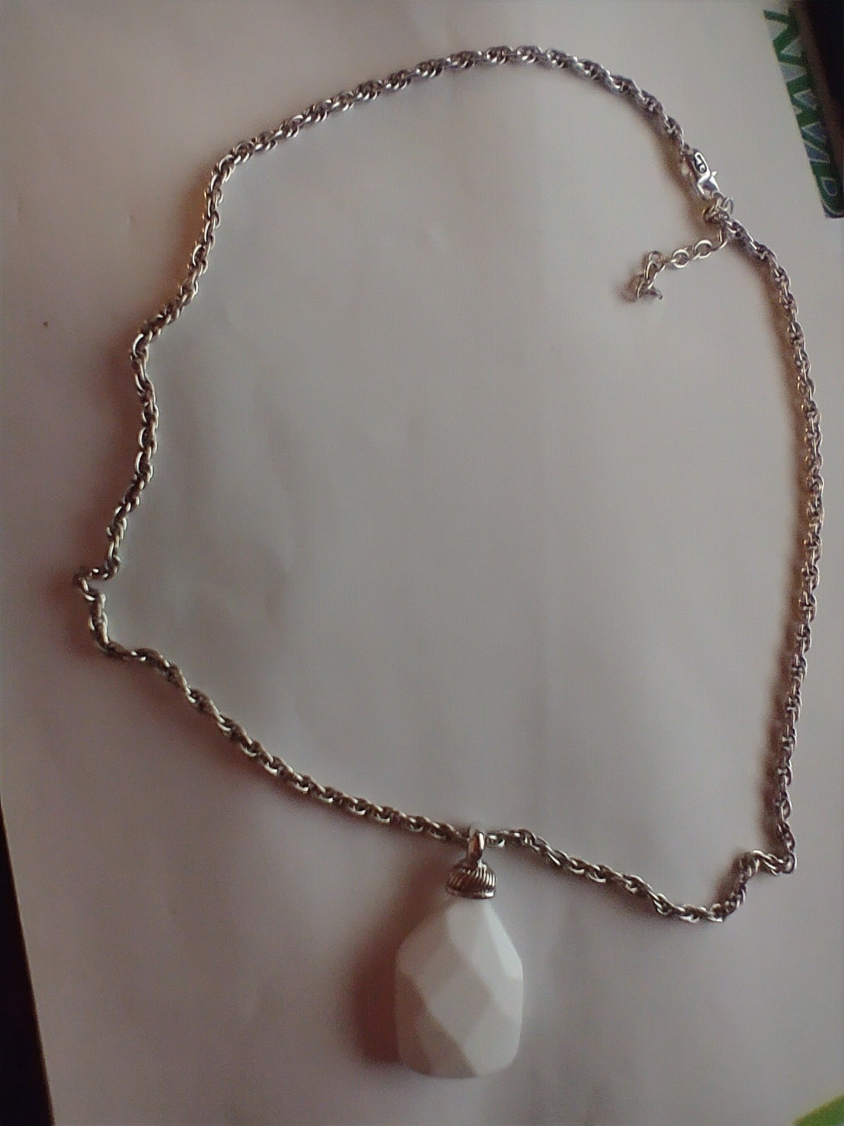 22 Inch Adjustable Chain Necklace With White Pendant + Free Gift