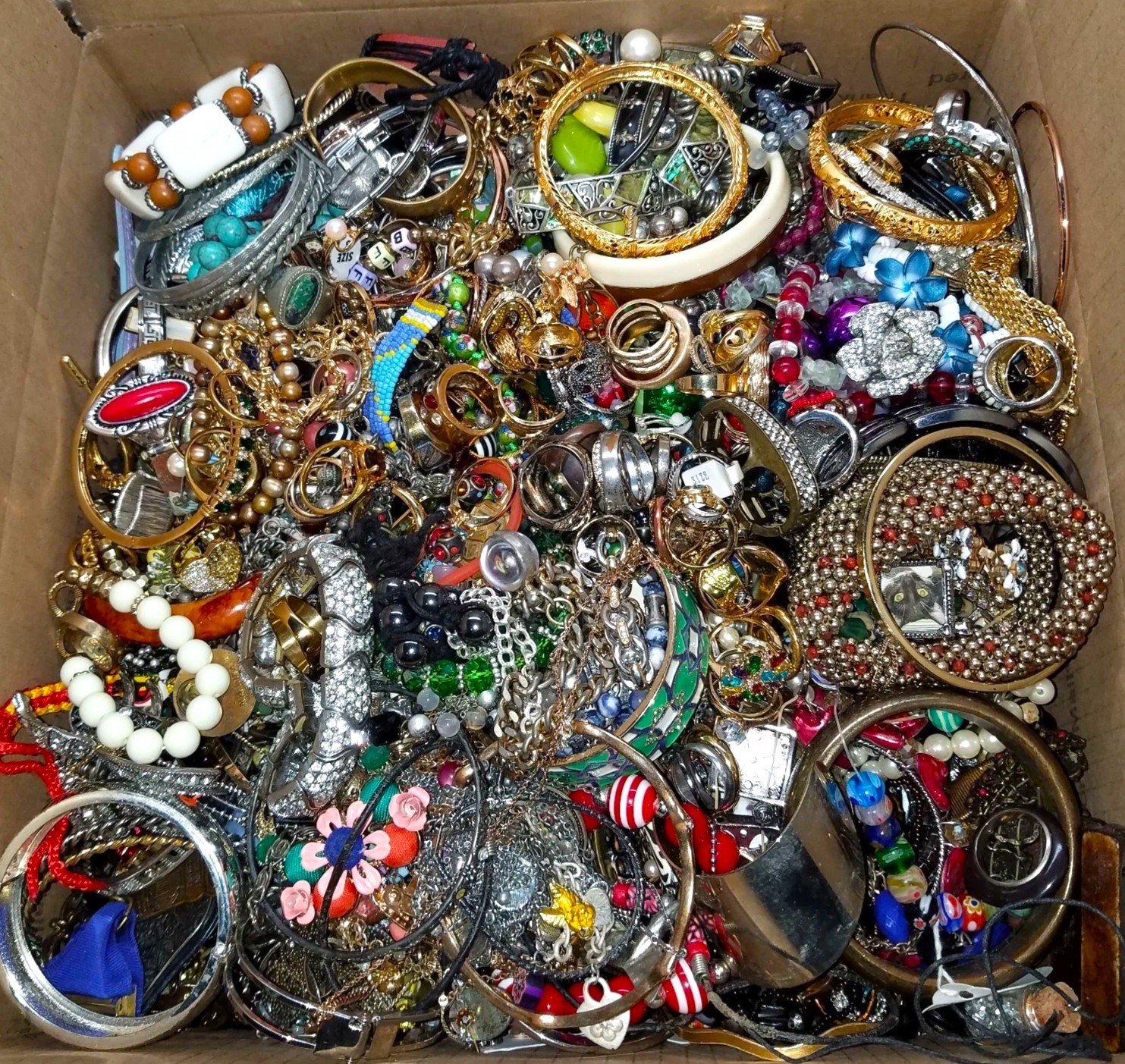 Tangled Jewelry Lot 3 Lbs Unsorted Unsearched Vintage & Modern Junk & Resale