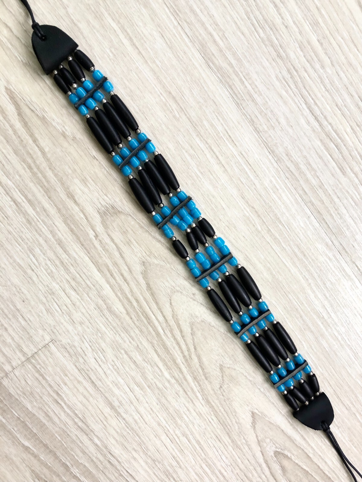 Native American Indian Style Buffalo Bone Choker Necklace Beaded Tradition Blue