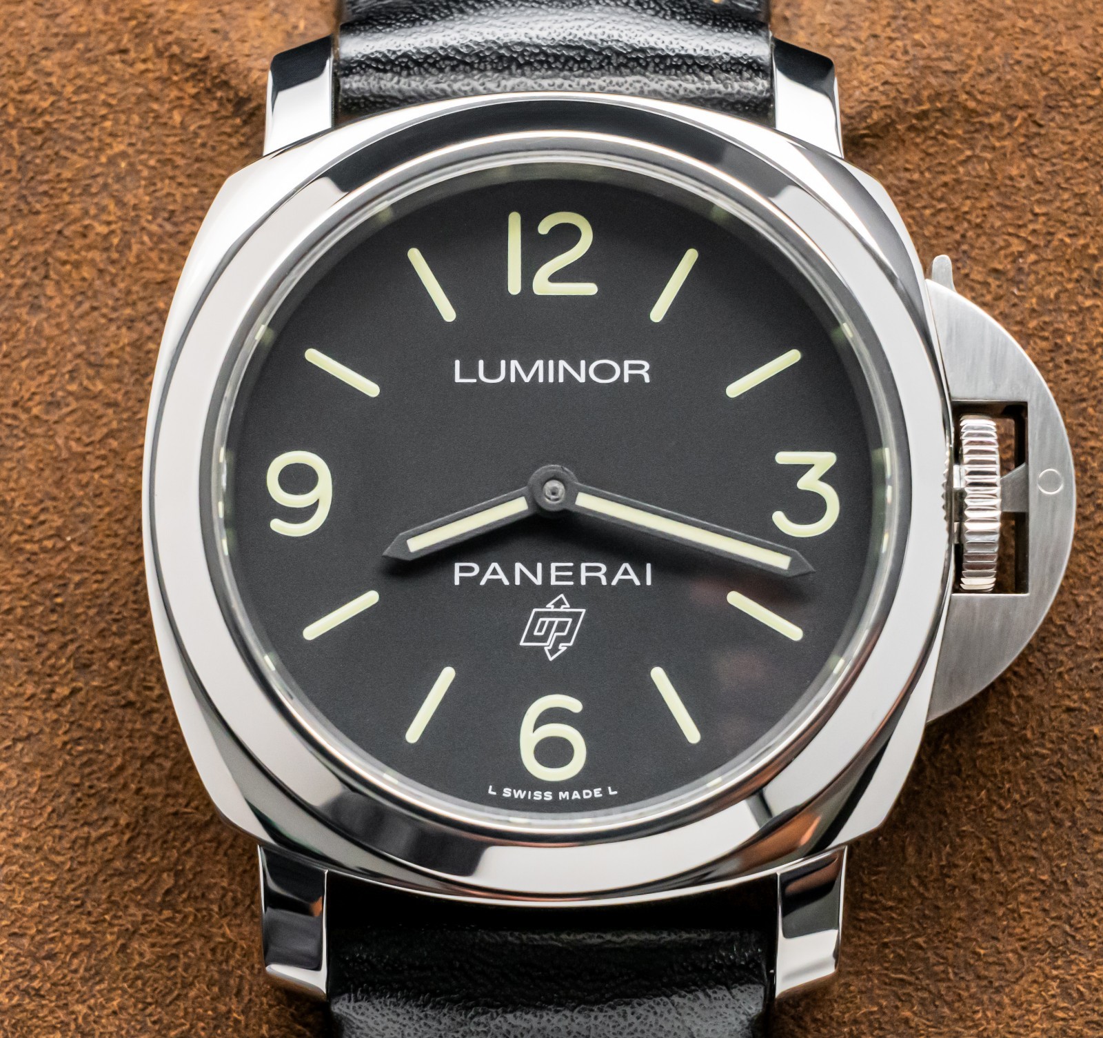 Panerai 773 Luminor Base Logo 44 mm SERVICED Black Dial PAM00773 PAM773