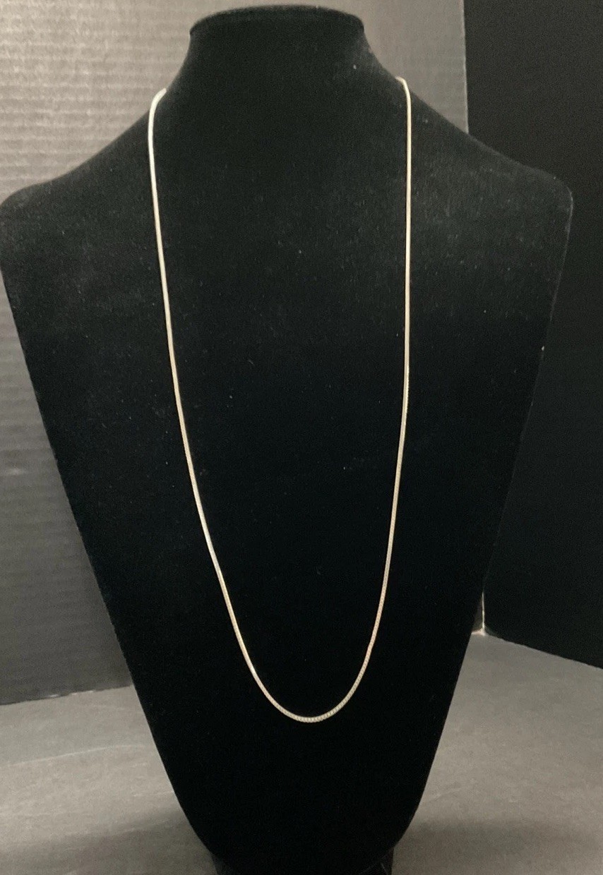VTG 30 inch Sterling Silver .925 Italy Box Chain Necklace 7 gr #005