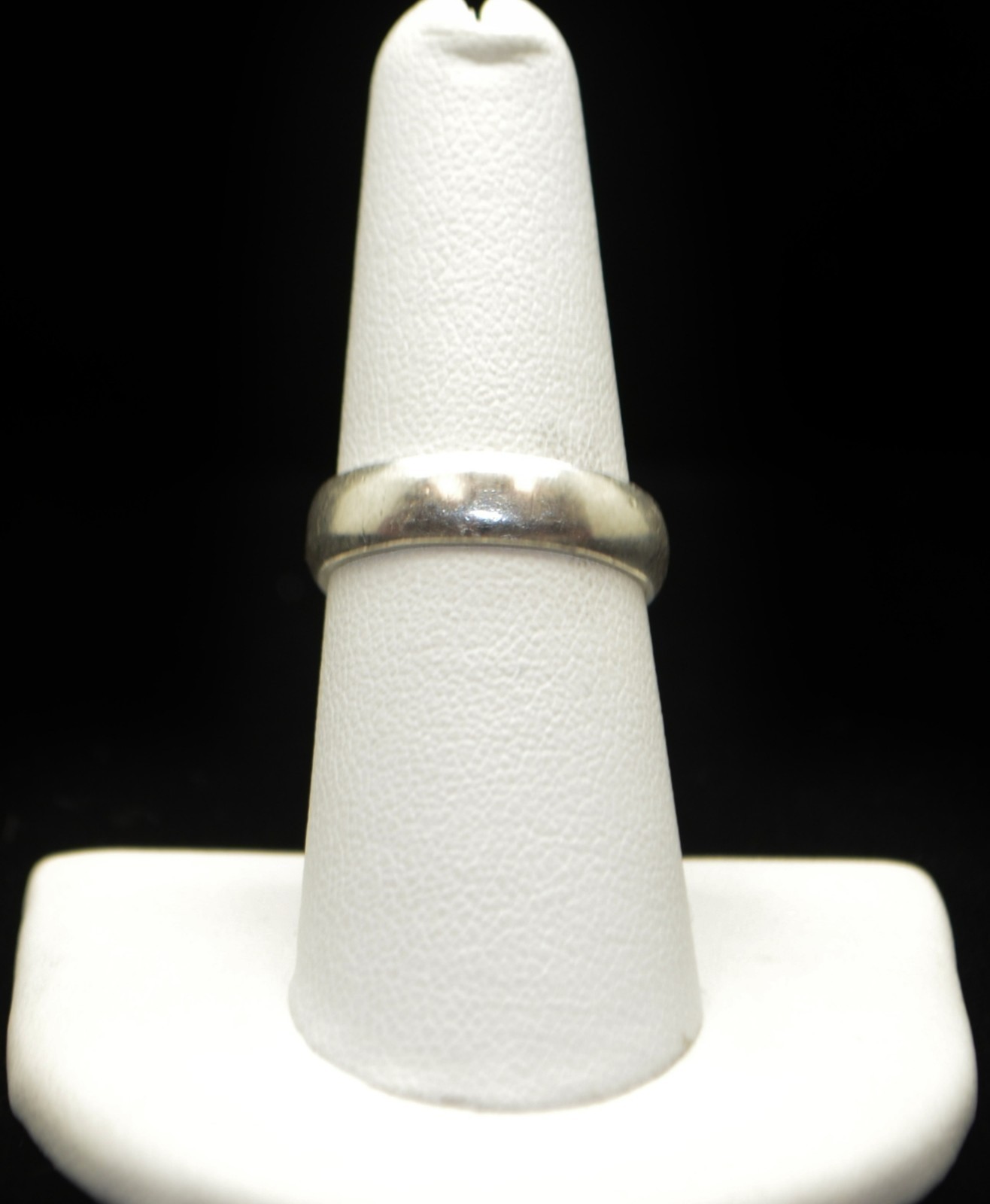 Sterling Silver Simple Smooth Band Ring SZ 7.25 #FMH258