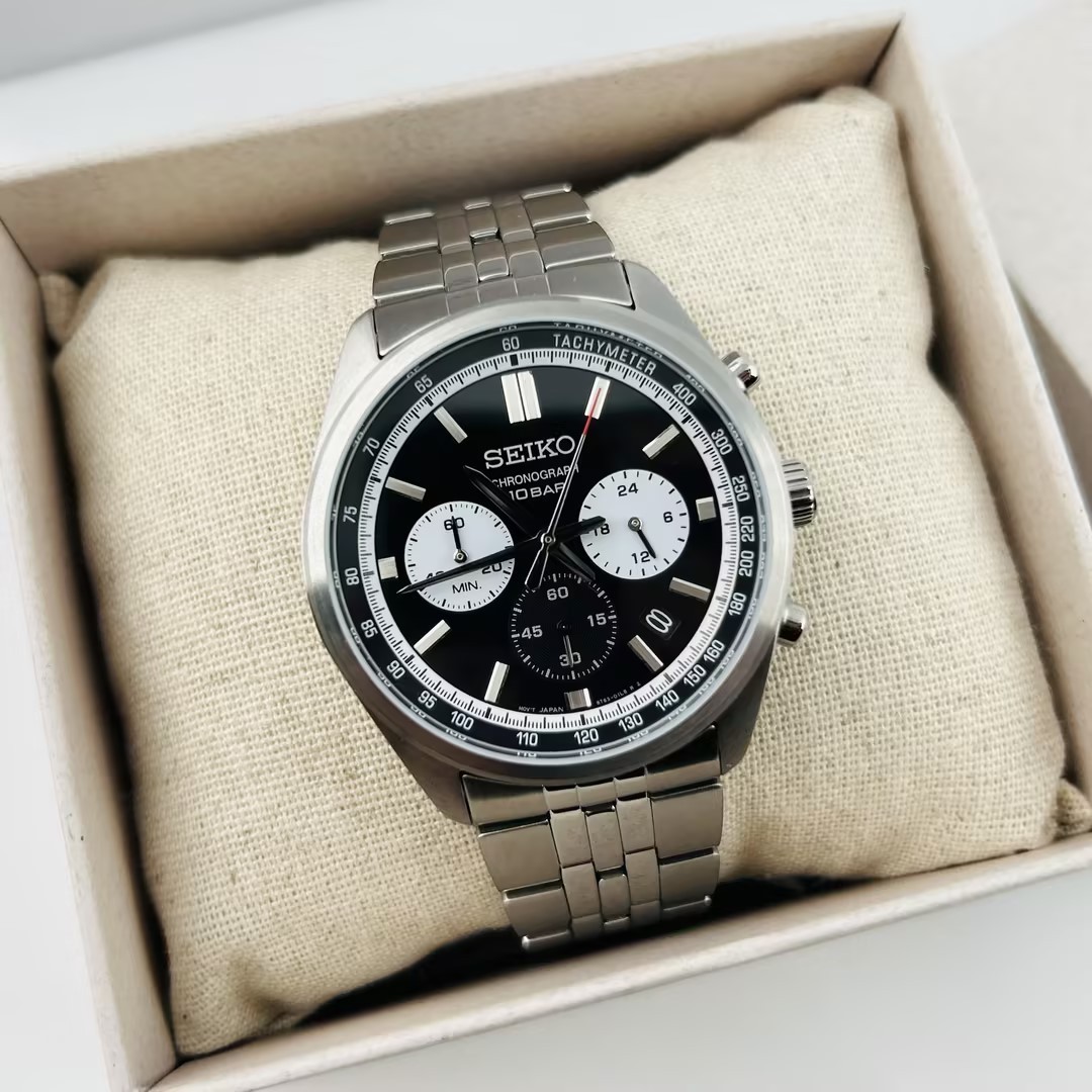 Seiko Essentials SSB429 Men’s Chronograph Quartz Watch Black Dial New/Box 41.5MM