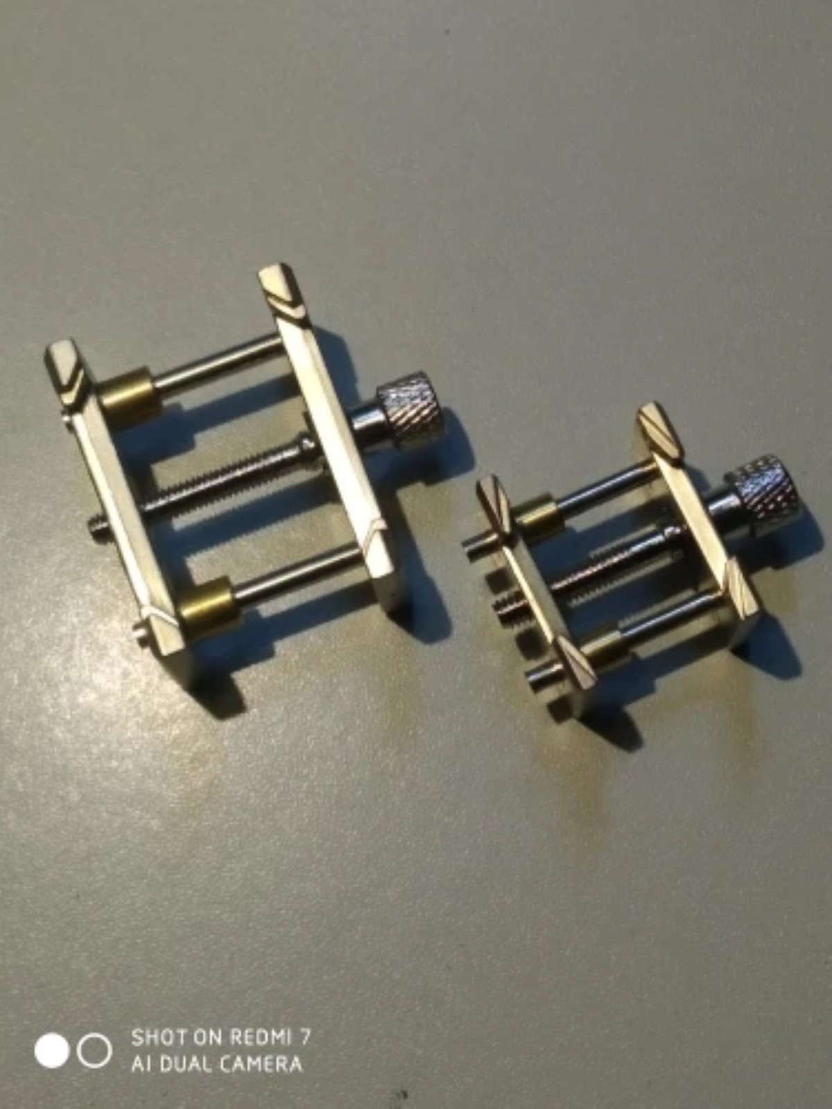 2PCS Universal 2-in-1 Watch Movement Holder Fixed Base Repair Tool Watchmaker