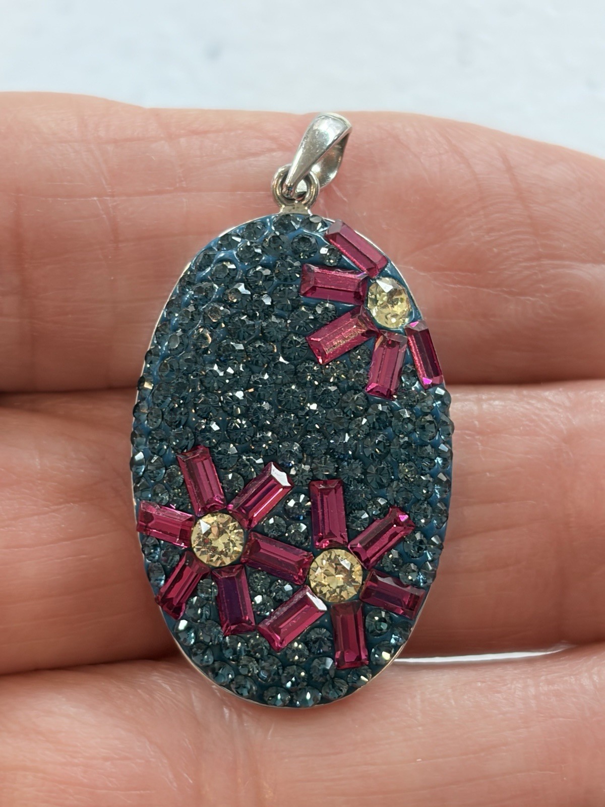 Signed RL (Ralph Lauren) 925 Sterling Silver Crystal Pink Flowers Oval Pendant
