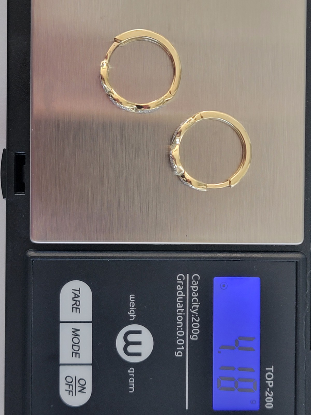 10K Gold 4 grams Natural Diamond Hoops Earrings 0.25ctw NEW