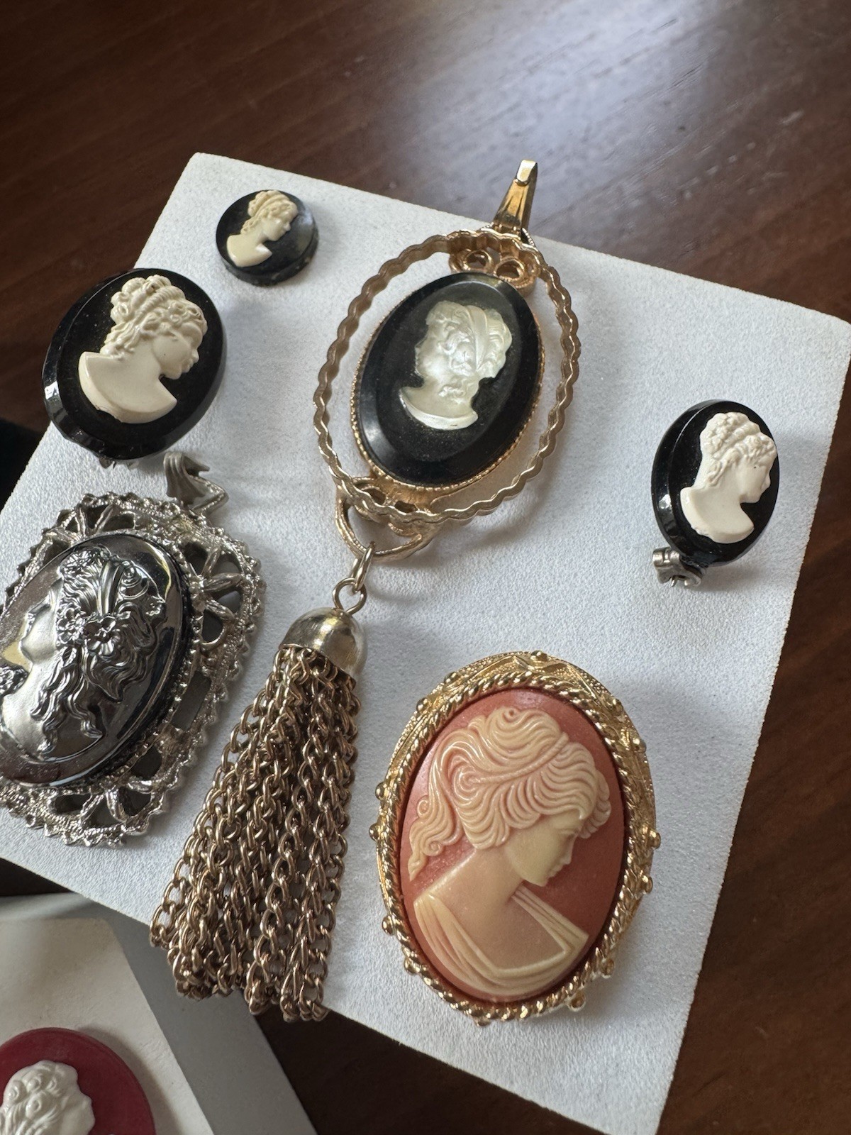 Vtg To Now Costume Jewelry Lot Cameos 21 Pieces Some Signed Carved Shell Germany