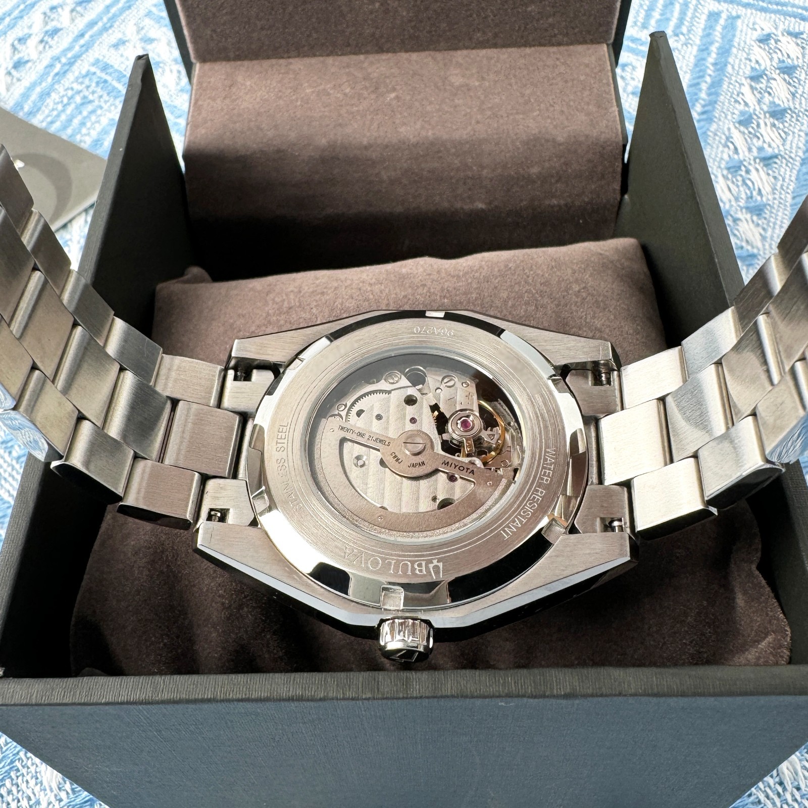 New Bulova Surveyor Automatic Men’s Watch silver Dial 42mm/96A274