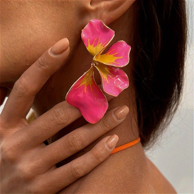 Women’s Stereoscopic Flower Earrings Pink Drip Oil Petal Ear Studs Alloy