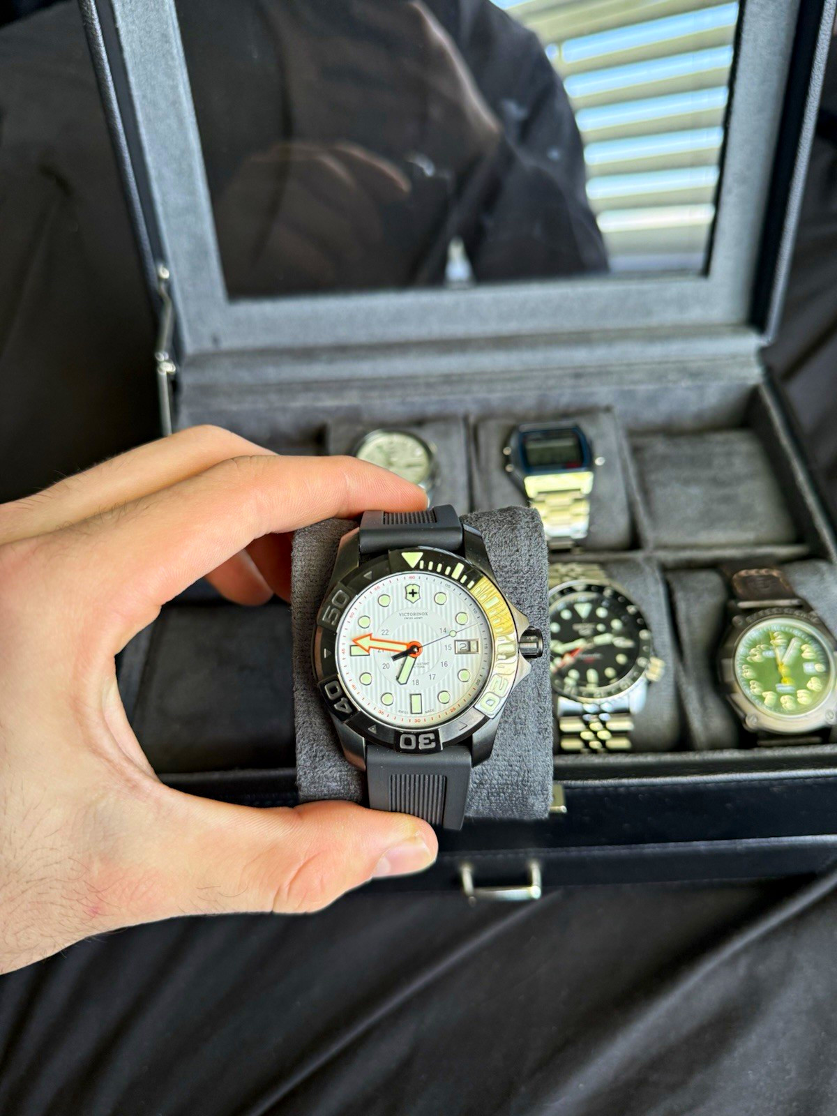 Victorinox 500m Dive Master Quartz 43mm 500m Dive Watch Black 241559