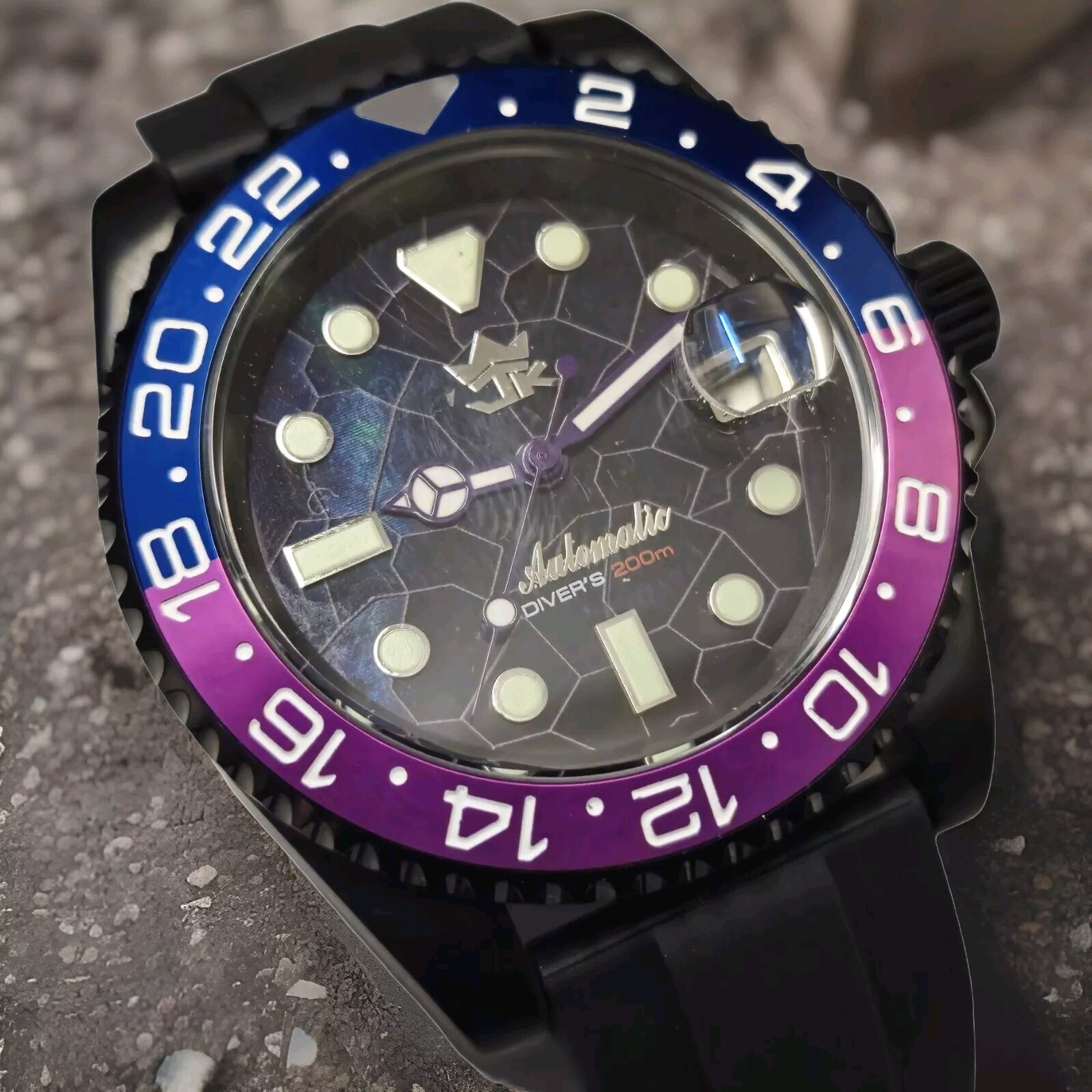 40mm Watch Black PVD Coated SS Automatic 24 Jewel Sapphire Crystal Seiko MVT