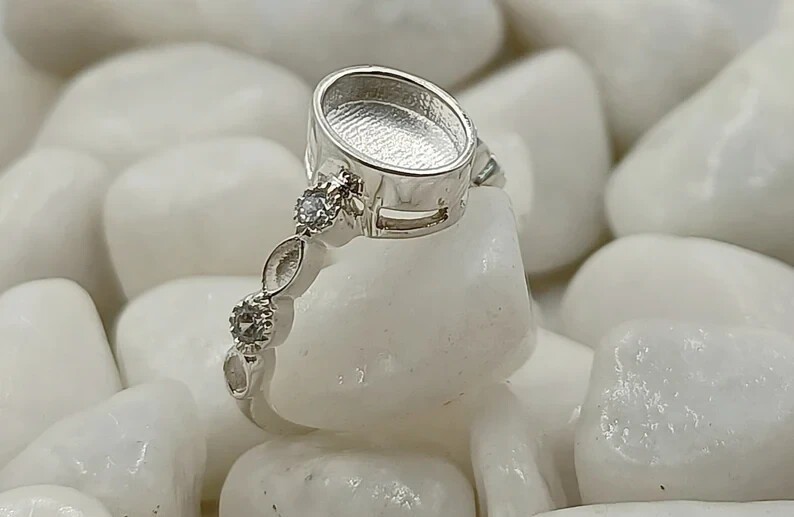 925 Sterling Solid Silver 6x8mm Oval Bezel Ring Blank with Zircon DIY Jewelry