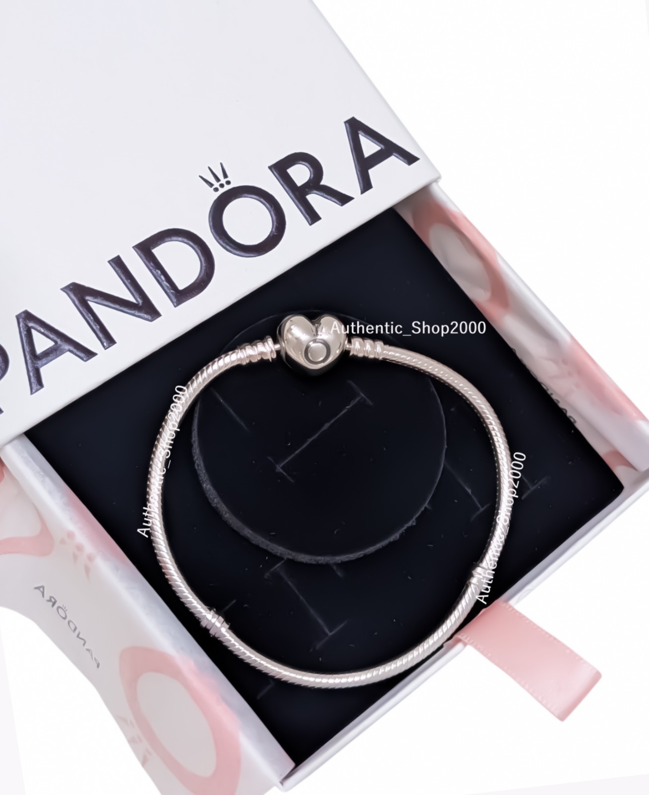 New Pandora S925 Sterling Silver Charm Bracelet with Heart Clasp 590719
