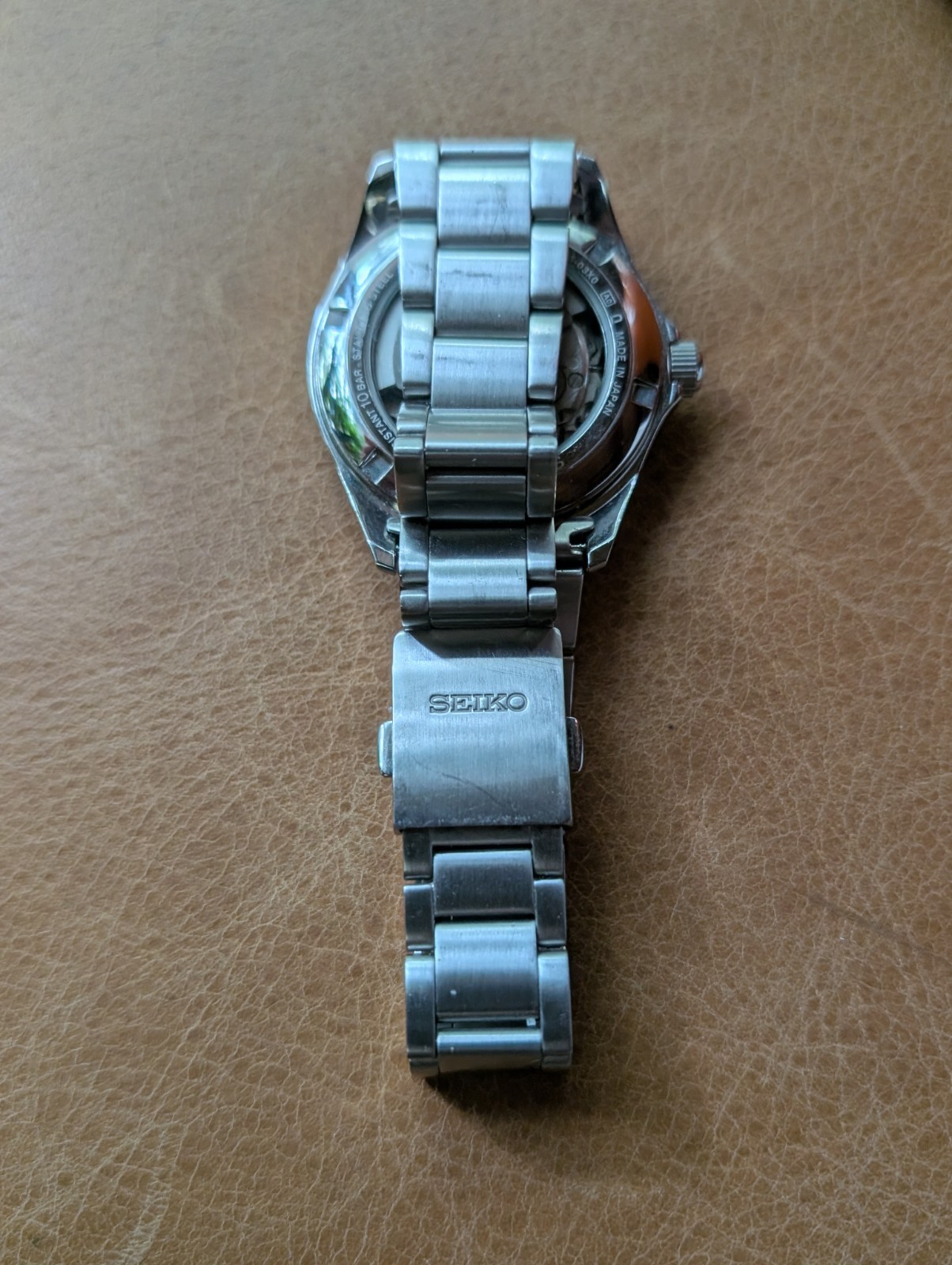 Seiko Crown Black Unisex Adults Watch – SZSB012