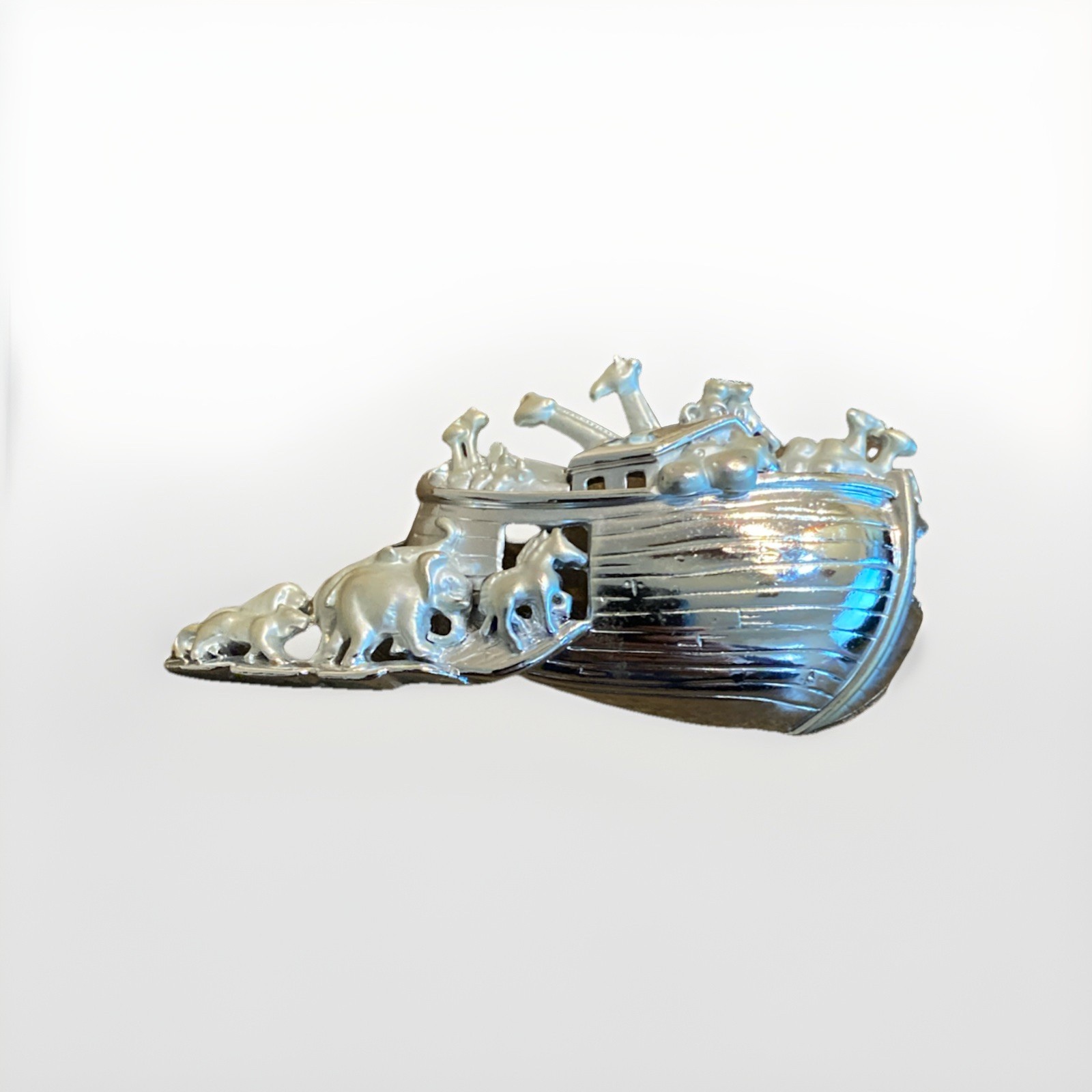 Vintage Noahs Ark Pin Brooch Silver Toned