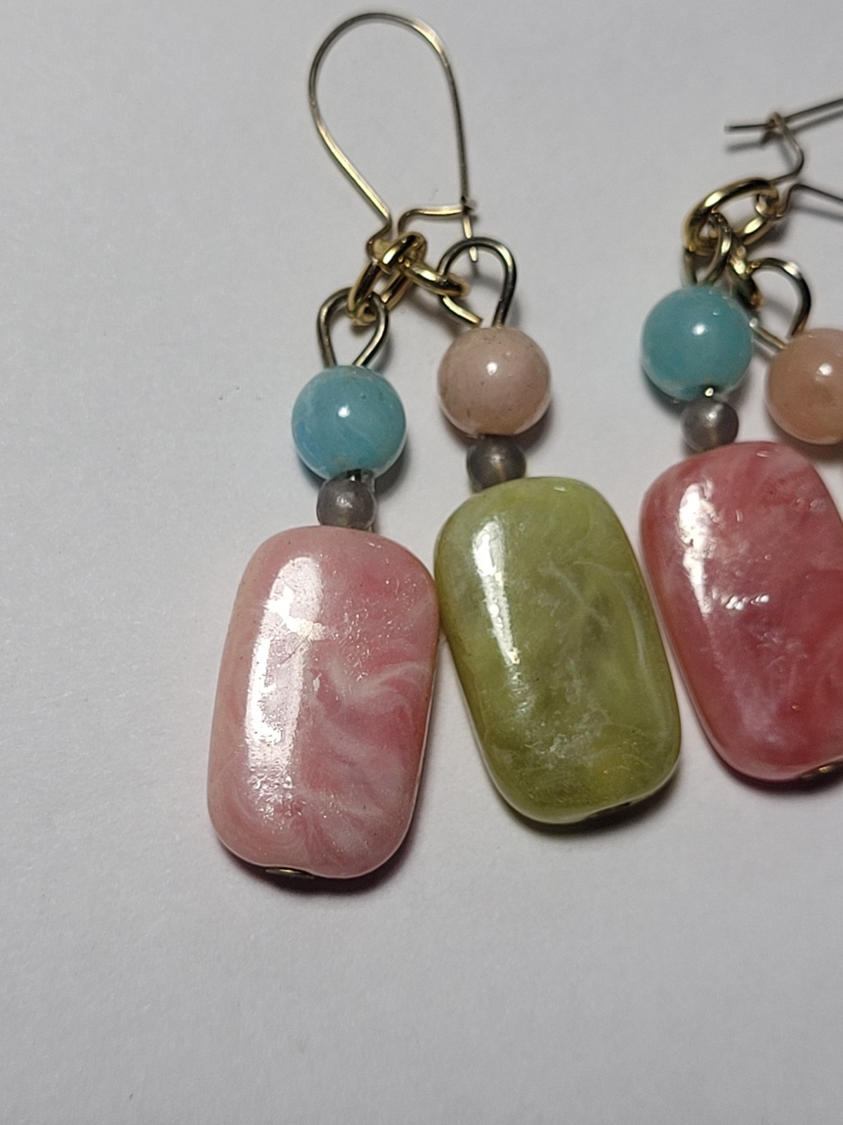 Natural Quartz Earrings Multicolored Beaded Goldtone Wire Hook Fashion Jewelry