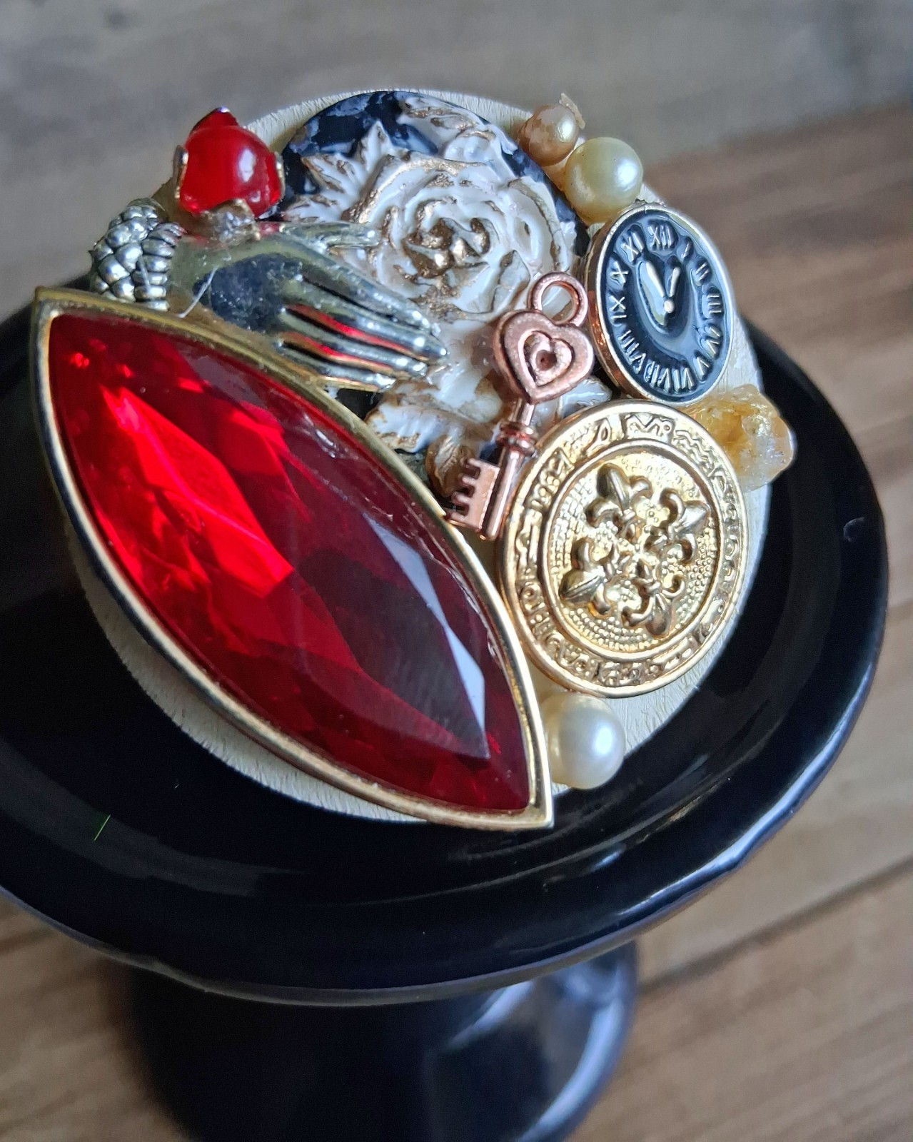 Handmade Clock Hand Key Charms Red Gold Whimsical Fashion Art Pin Brooch