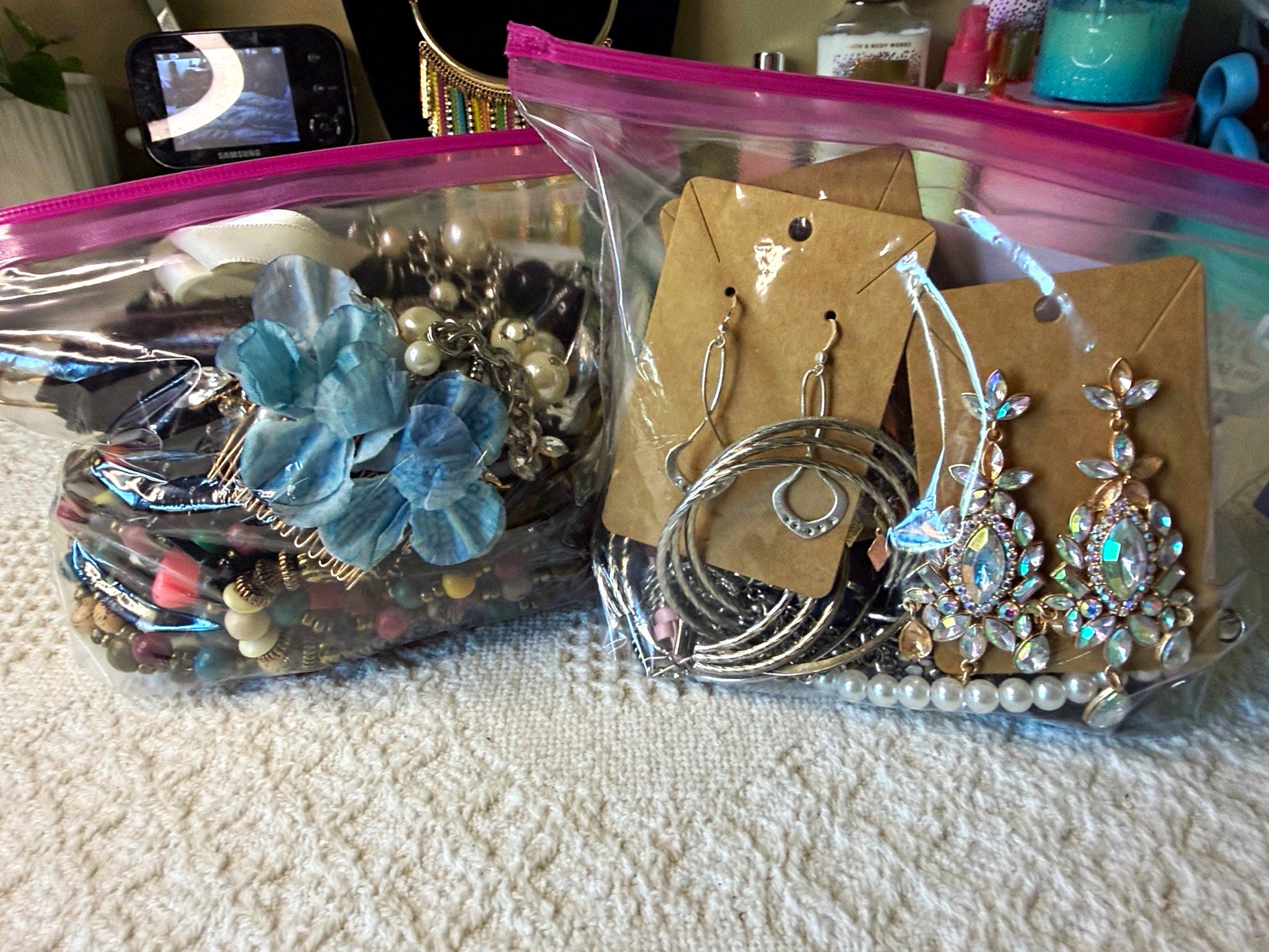 Bundle of Women’s Mixed Fashion Jewelry Lot Earrings wearable jewelries