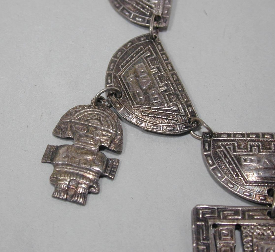 Vintage Peru 900 Silver Inca Tumi Panel Statement 16 1/2″ Necklace Choker Signed