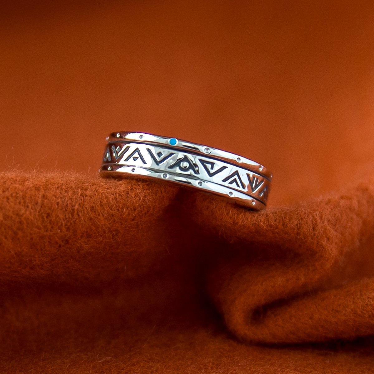 PlayStation X RockLove ‘Horizon Forbidden West’ Cauldron Spinner Ring – Size 8