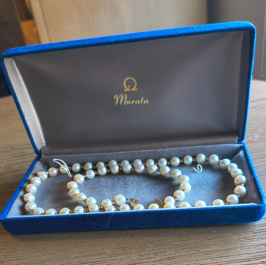 Murata Cultured Pearl 16 inch Choker Necklace & Bracelet Set