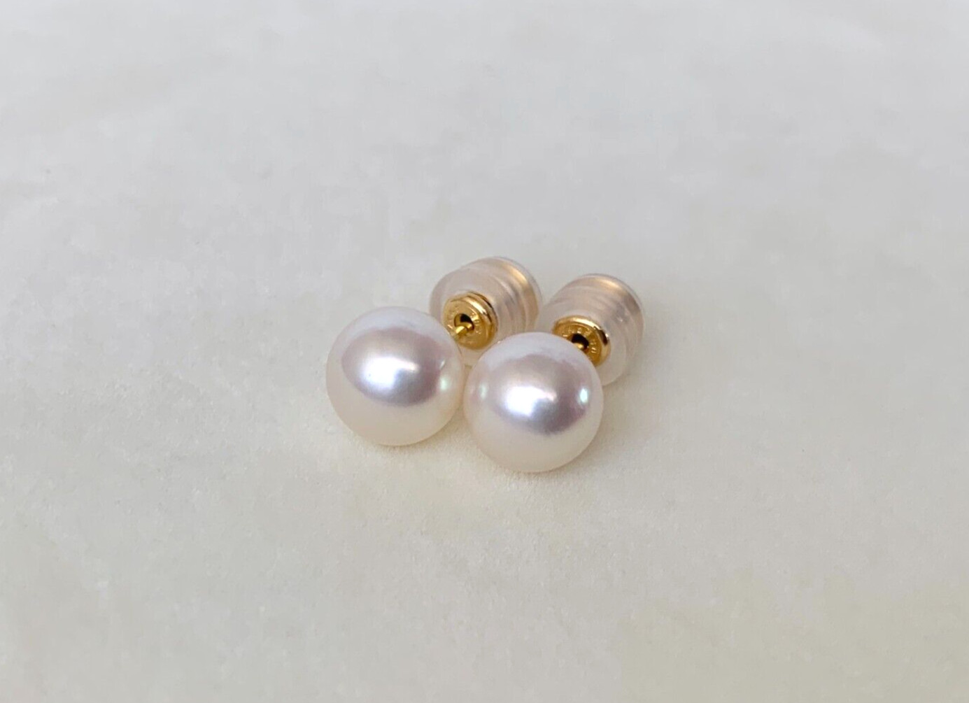 7.6mm round white-rose Japanese Akoya pearl stud earrings 18k solid yellow gold