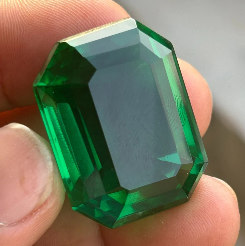 97 Ct Natural Green Emerald Emerald Cut CERTIFIED Colombian Loose Gemstone 6YHE