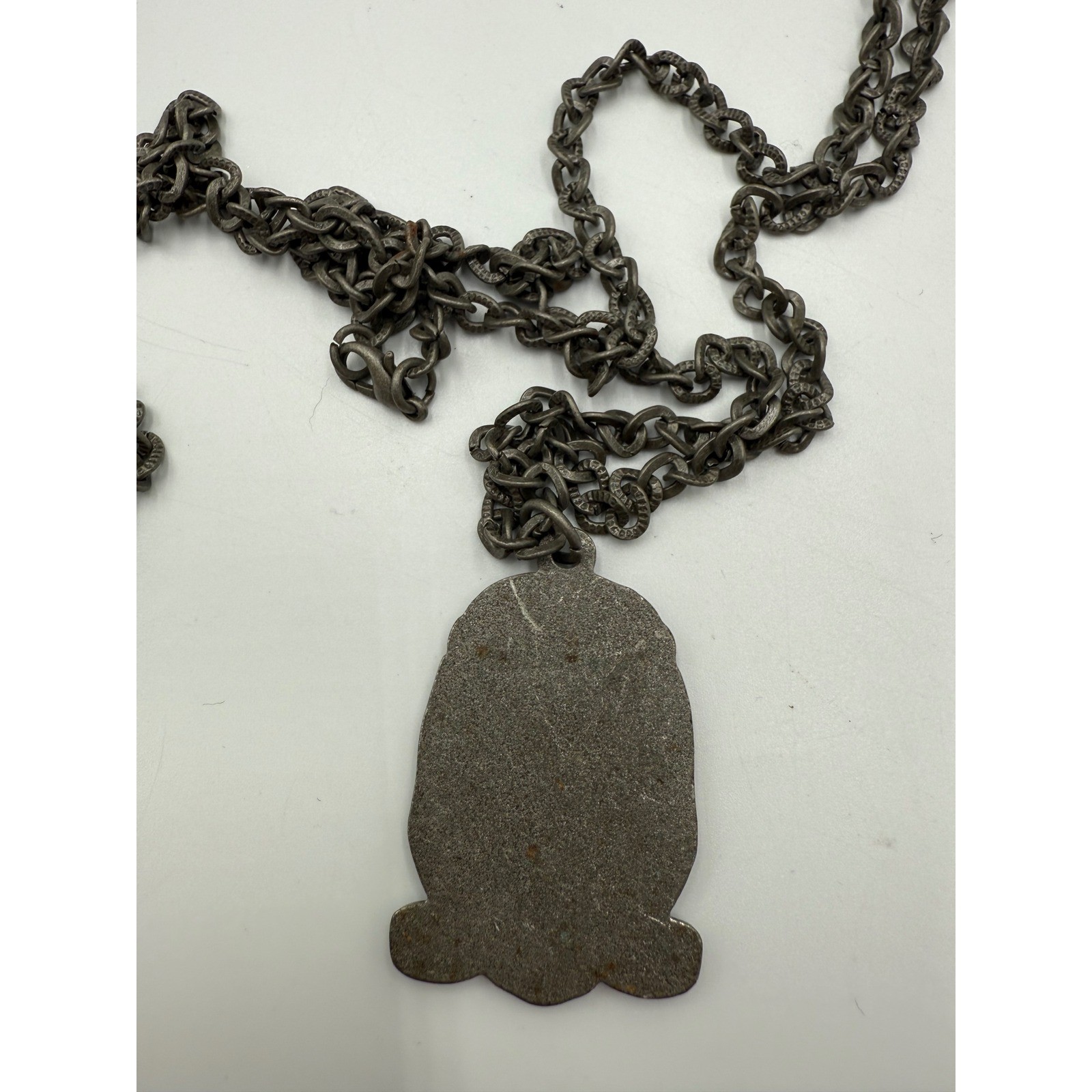 Twilight Saga NECA Cullen Crest Necklace Pewter Tone Lion Heraldry Pendant