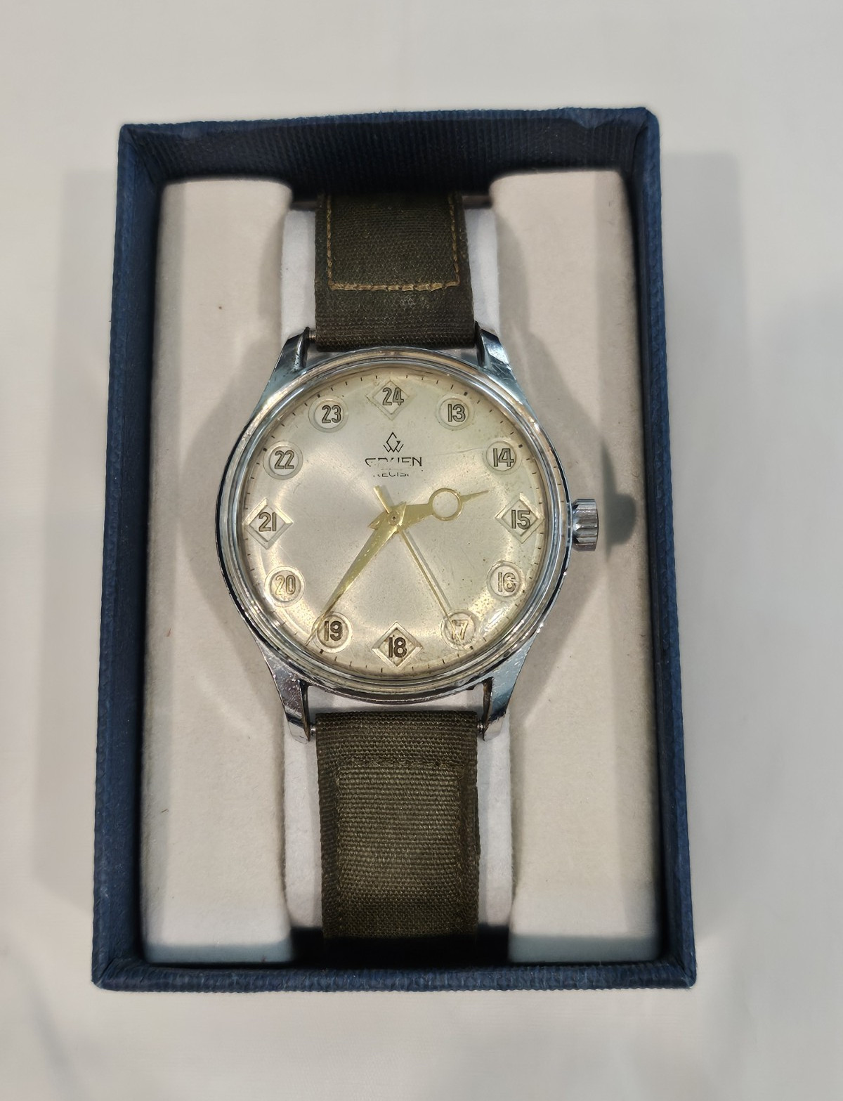 Gruen Precision Airflight Jump Hour – Vintage US Military Engraved Watch