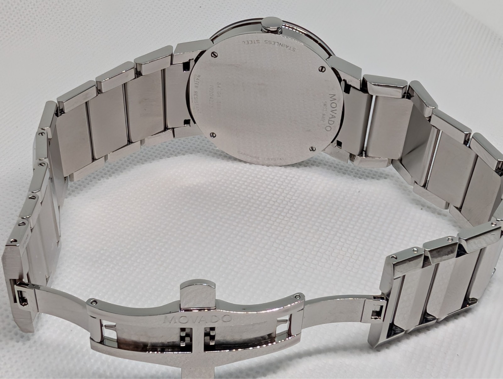 Movado Sapphire Stainless Black Dial – 0605063 – great condition, full links!