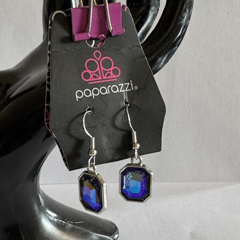 Paparazzi Earring with Hook Enclose- Blue Rectangle Stone RS5R517