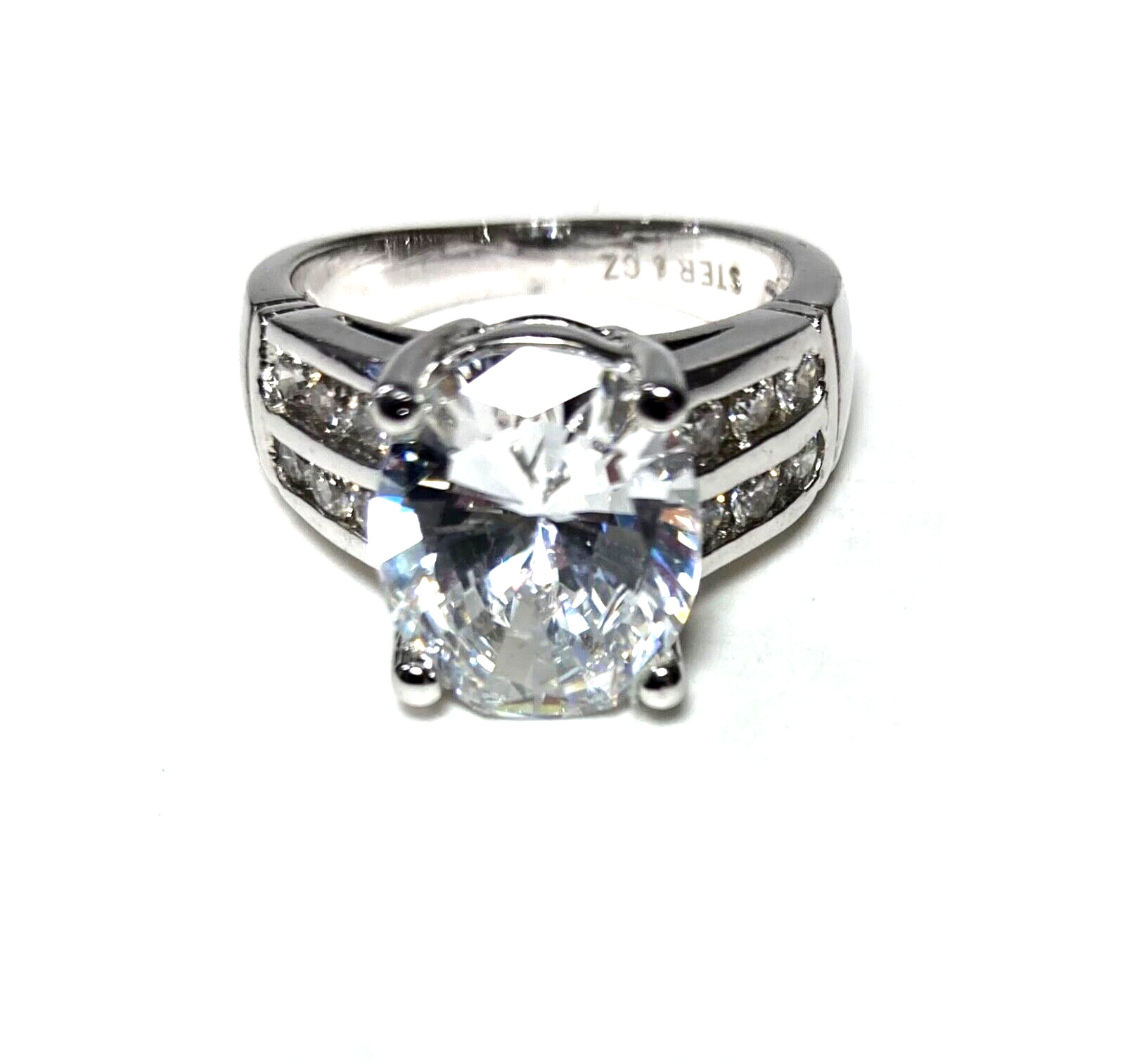 925 STERLING SILVER ENGAGEMENT RING, OVAL CZ SOLITAIRE WITH ACCENTS, SIZE 5