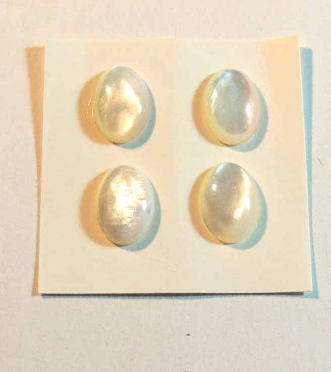 Mother of Pearl Cabochons 14x10mm with 4-4.5mm dome set of 4(t3)