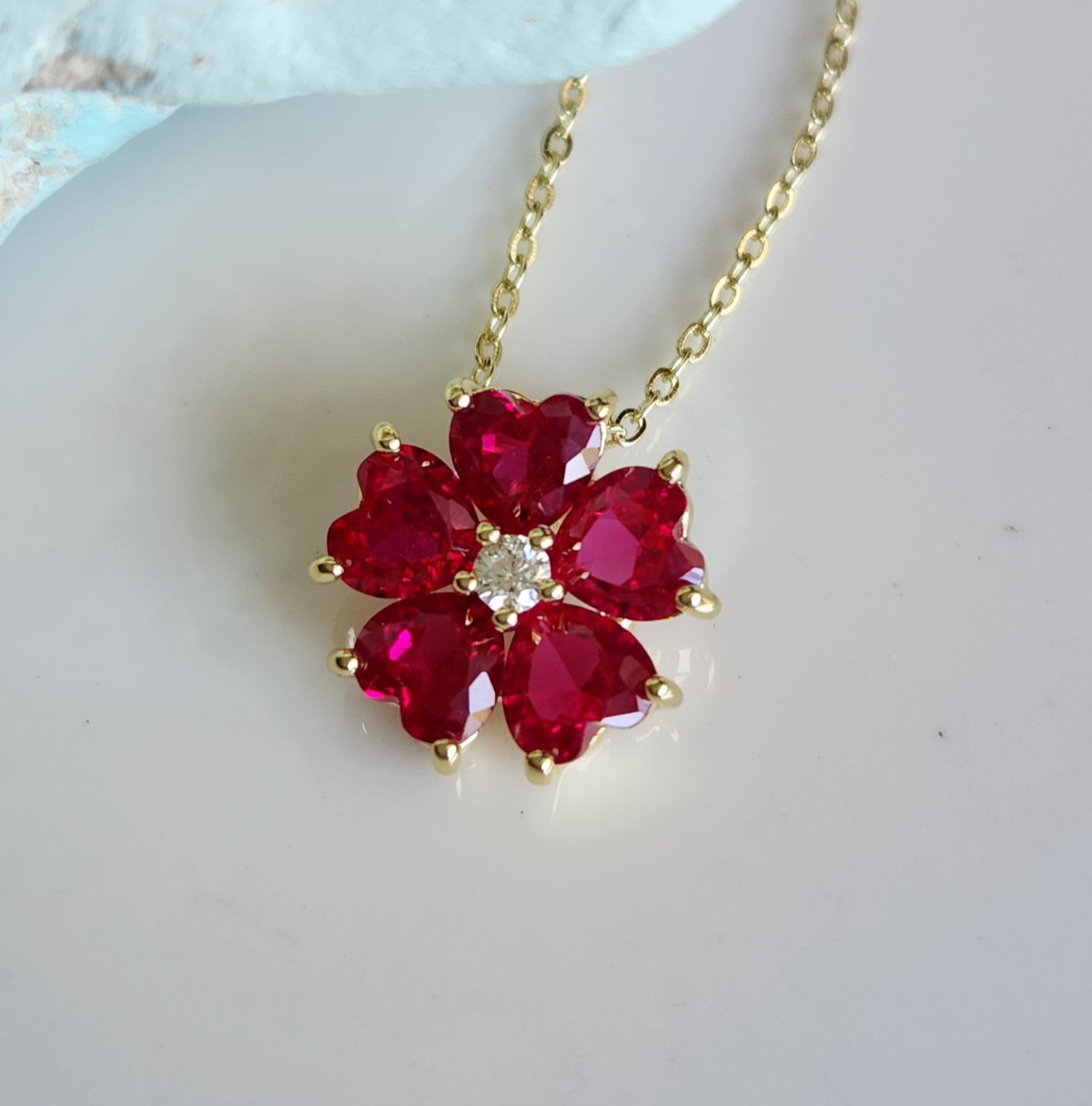 925 Sterling Sliver 6mm HEART Ruby Floral 16mm Pendant Gold-plated Free Chain