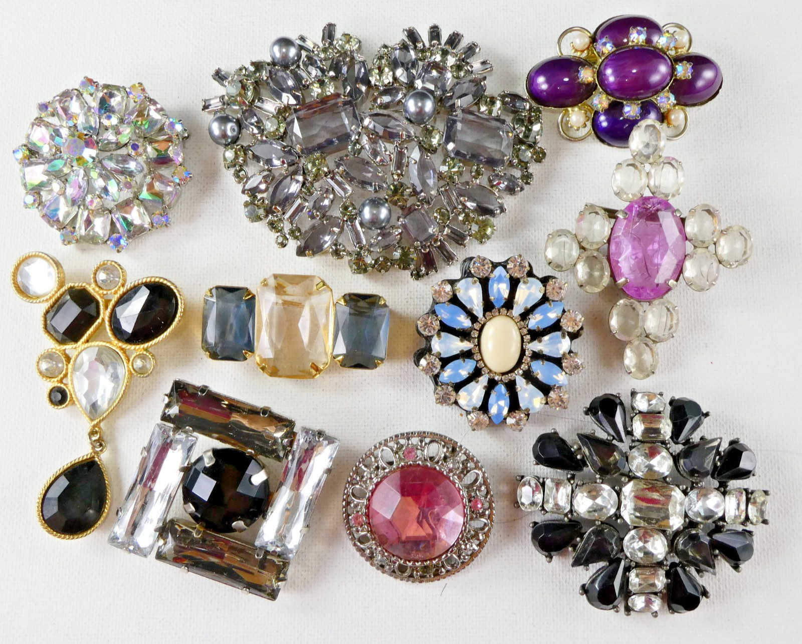 Plastic PIN BROOCH Collection 10 Piece Acrylic Lucite Multi Color Stones Large