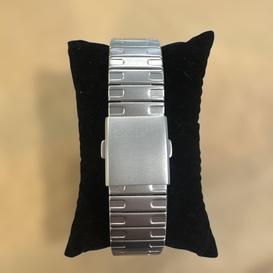Excellent Condition Limited Edition 3000 SBJG001 Watch