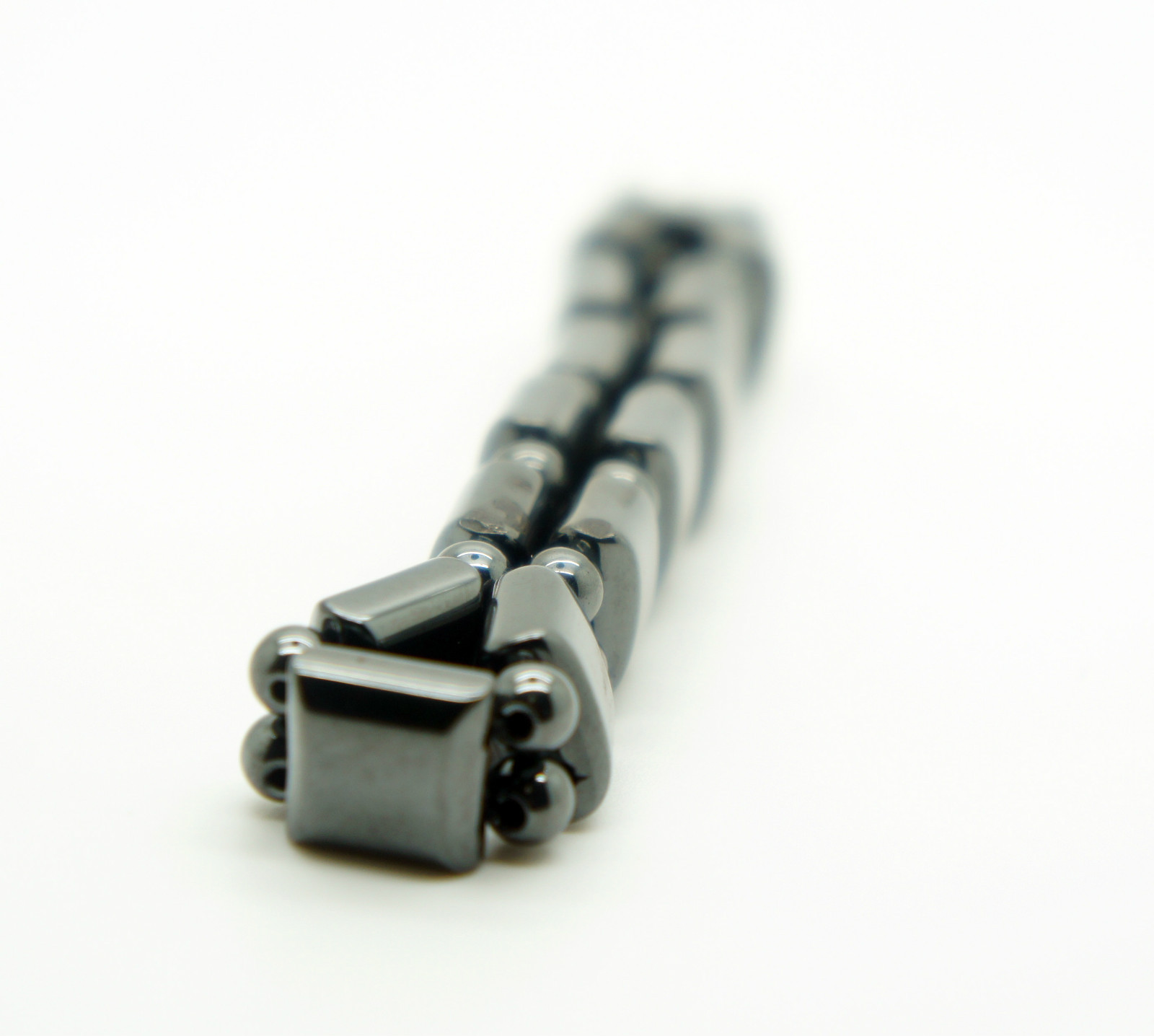 Magnetic Hematite Bracelet Pain Relief Energy Powerfull Elastic G4