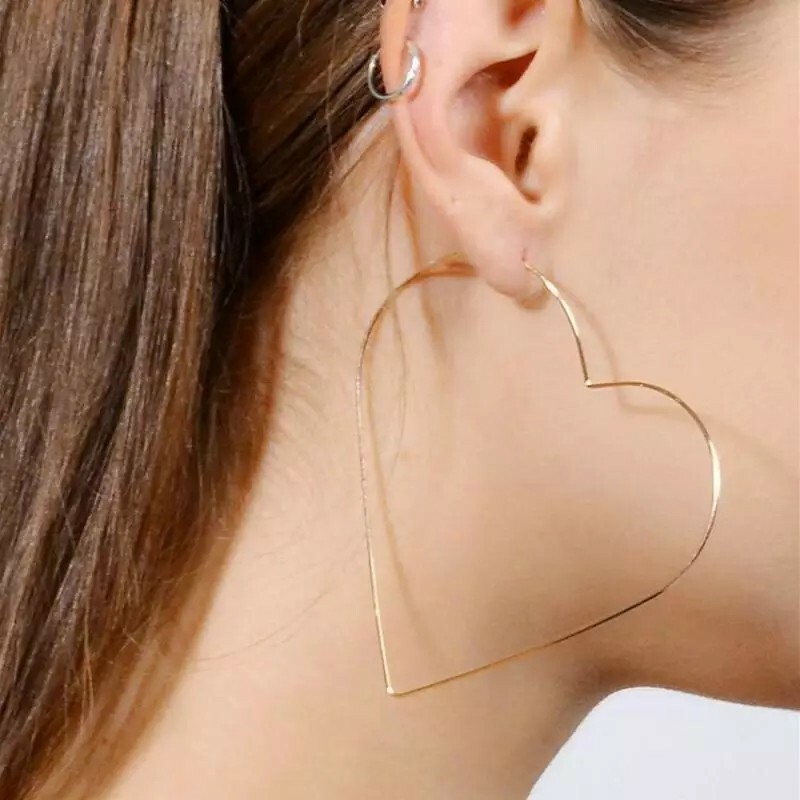 New Fashion Personality Exaggerated Tide Female Earrings Love Big Heart Beauty