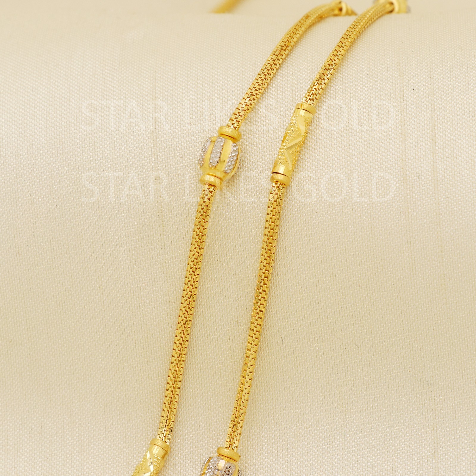 22K Yellow Gold Two Tone Station Chain 23″ 14.07g 5mm Foxtail Franco Necklace 91