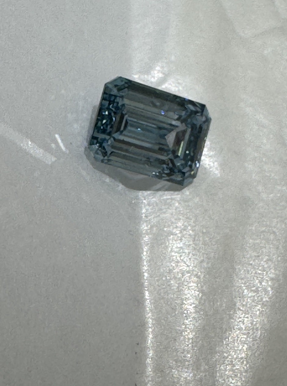 Lab Grown Emerald Cut 2.41 Fancy Vivid Blue SI IGI Certified Diamond