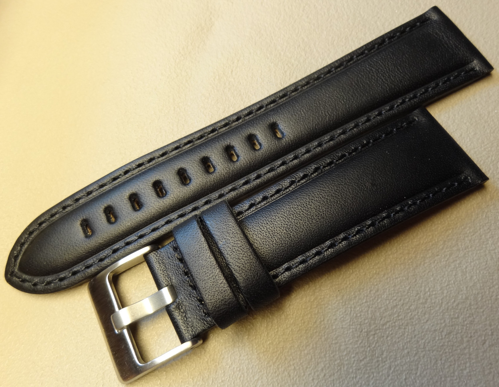 Genuine Leather Black Padded 22mm Smartwatch Watch Band Stainless Steel Buckle