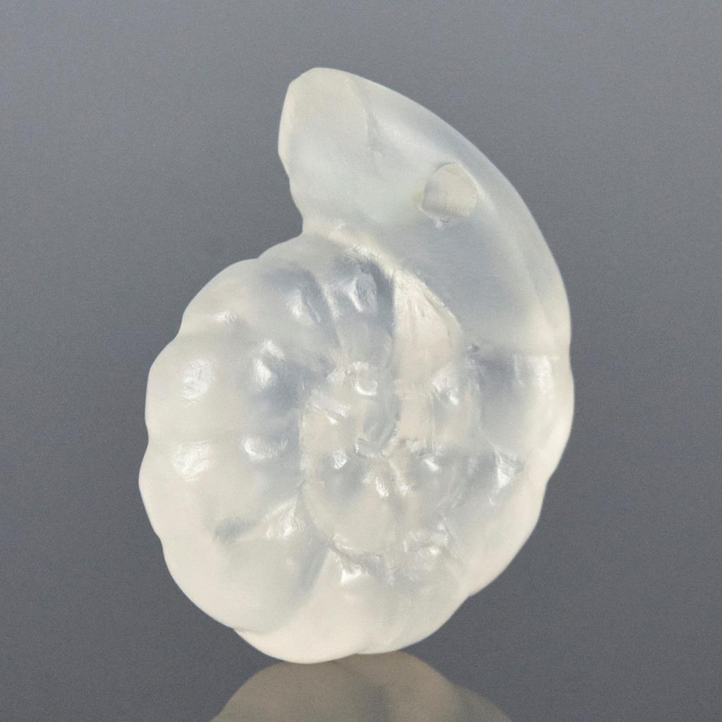 Ammonite Design Carved White Chalcedony Gemstone Focal Bead drilled 4.10 g